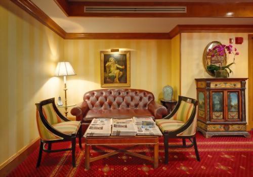 The Room of the Hotel Elysee New York by Library Hotel Collection has an array of newspapers to offer to our guests every day of the week.